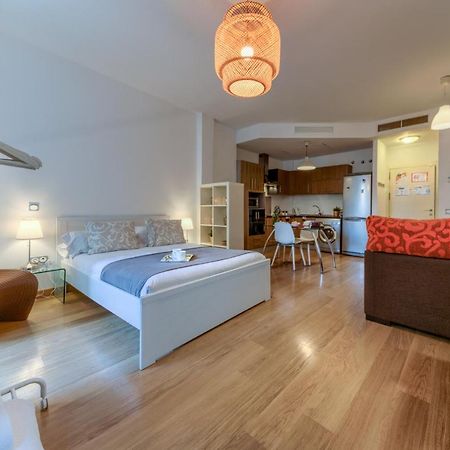 Lyrioshomes Apartamento Estudio La Biznaga Málaga Buitenkant foto